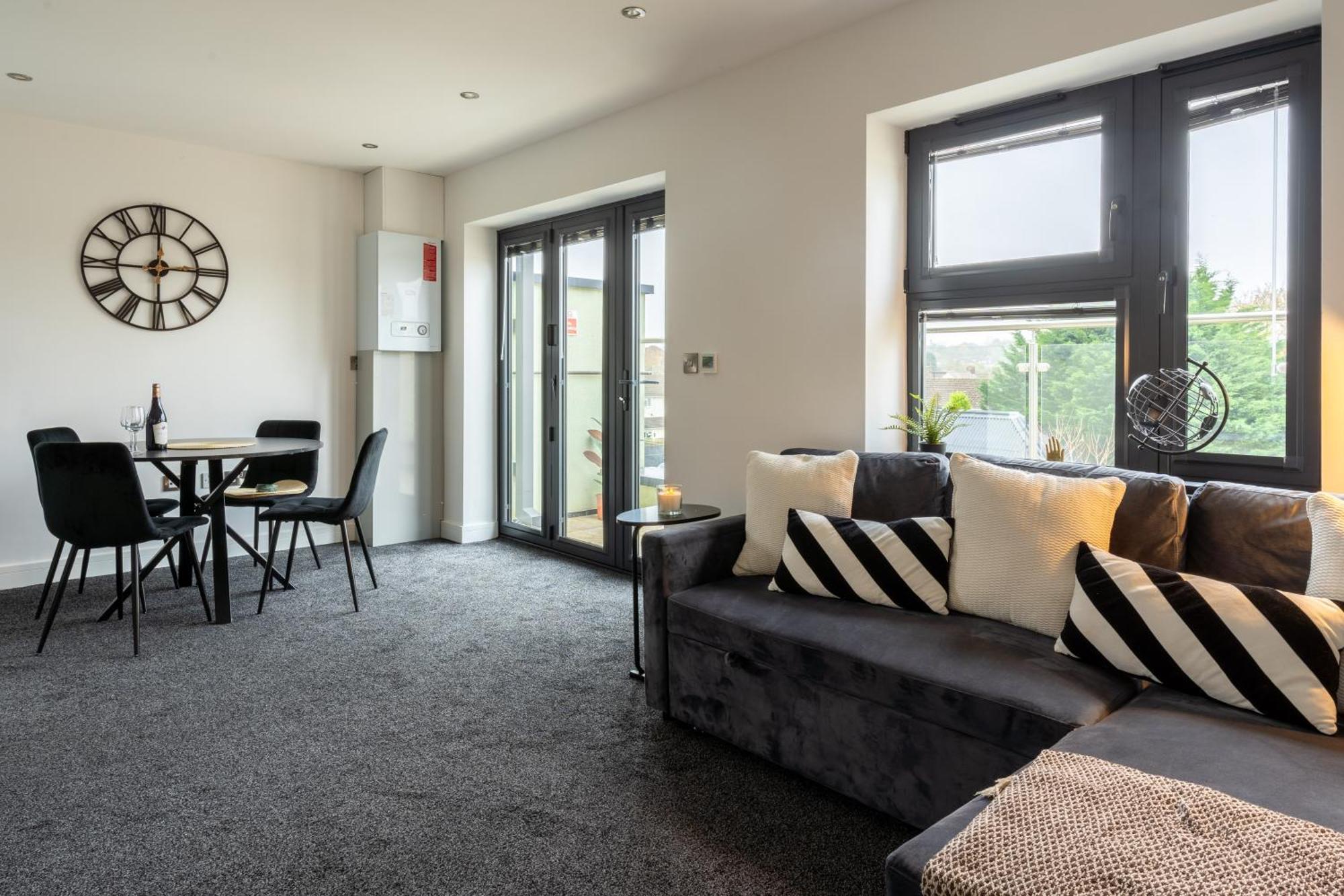 Modern 2-Bed Apartment With Balcony, Close To Oxford City Centre With Free Parking Eksteriør bilde